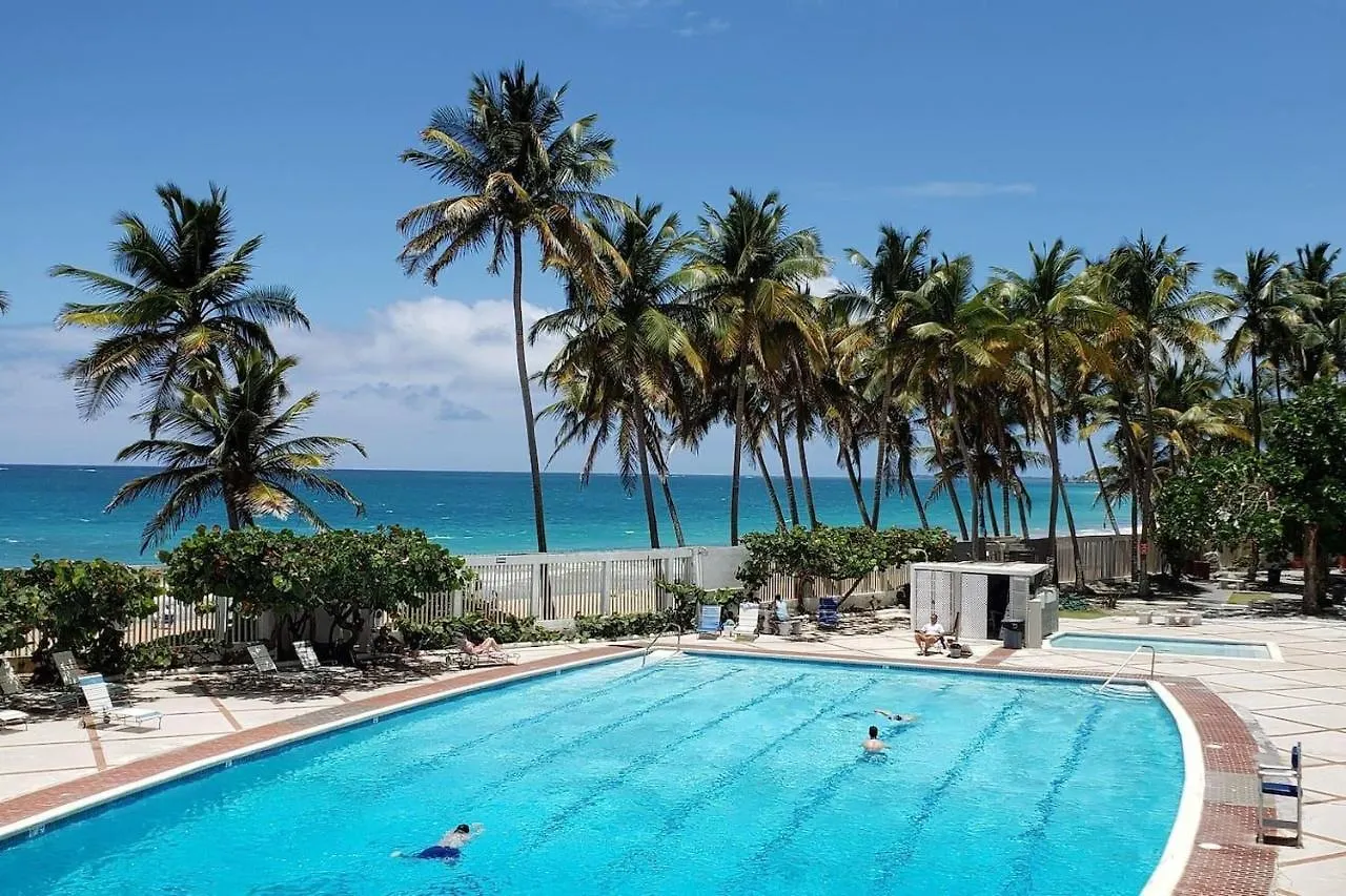 Kasa Galicia Beachfront Studio Pool Beach Access ile iletişim